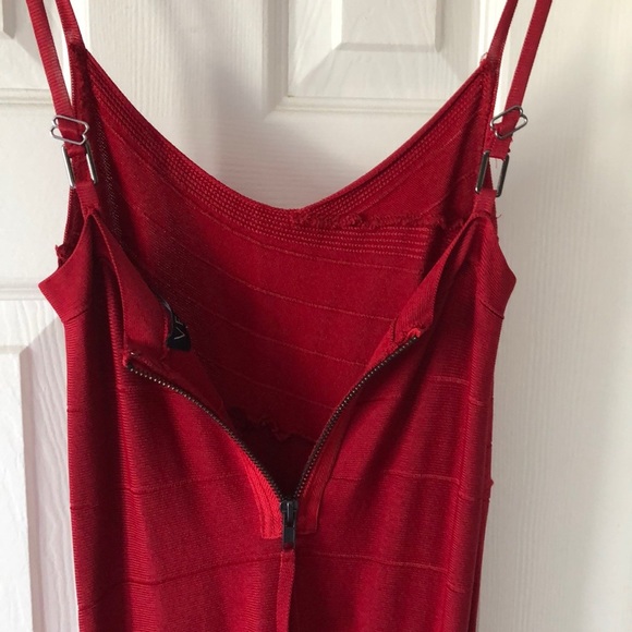 Dress - Picture 6 of 7